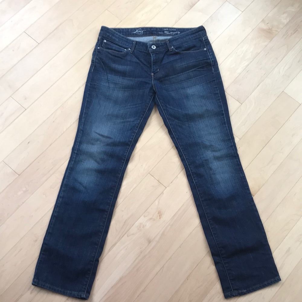 Levi’s Demi Curve Straight Leg Jeans